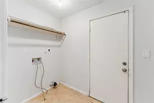 3122 Sunnydale Dr, Houston, TX 77051 - Photo 19