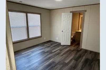 805 S Morgan Street, Angleton, TX 77515 - Photo 13