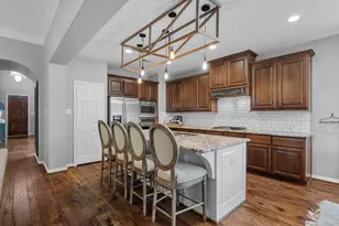 904 Cozy Hollow Ct, Friendswood, TX 77546 - Photo 11
