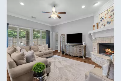 904 Cozy Hollow Court, Friendswood, TX 77546 - Photo 17