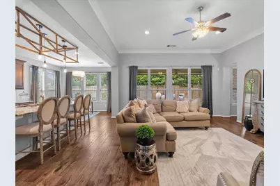904 Cozy Hollow Court, Friendswood, TX 77546 - Photo 15