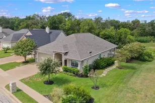 1919 Debbie Dr, Bryan, TX 77802 - Photo 27