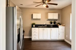 5164 County Rd 181, Alvin, TX 77511 - Photo 5