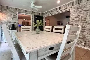 425 Lawrence Ln, Vidor, TX 77662 - Photo 5