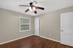 5418 Grand Lake St, Houston, TX 77081 - Photo 27