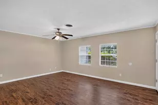 5418 Grand Lake St, Houston, TX 77081 - Photo 19