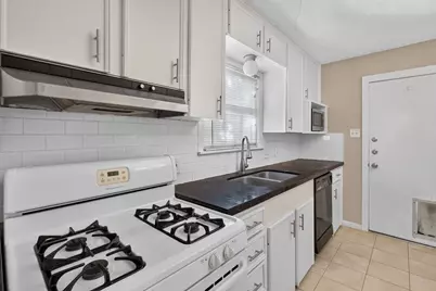 5418 Grand Lake Street, Houston, TX 77081 - Photo 11