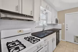5418 Grand Lake St, Houston, TX 77081 - Photo 11
