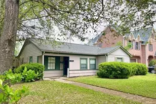 5418 Grand Lake St, Houston, TX 77081 - Photo 1