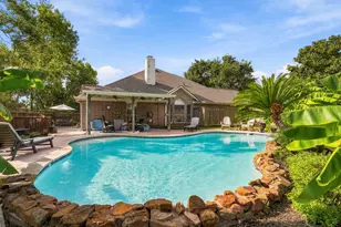 3905 Kimberly Dr, Pearland, TX 77581 - Photo 1