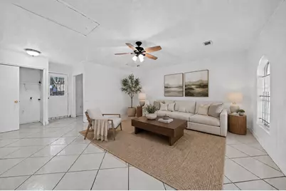 522 Hollyvale Dr, Houston, TX 77060 - Photo 3