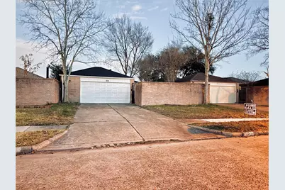 9315 Beringwood Drive, Houston, TX 77083 - Photo 29