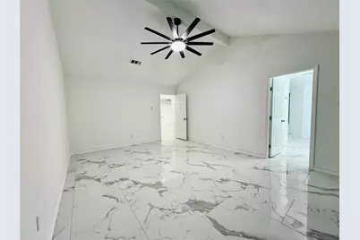 9315 Beringwood Drive, Houston, TX 77083 - Photo 11