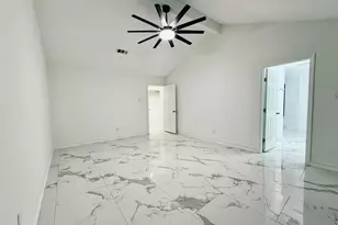 9315 Beringwood Dr, Houston, TX 77083 - Photo 11