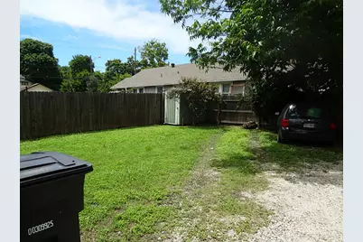 1108 Mathis, Houston, TX 77009 - Photo 9