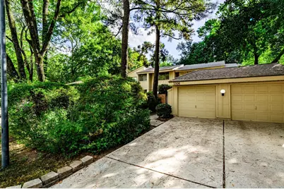 2306 W Settlers Way, The Woodlands, TX 77380 - Photo 11