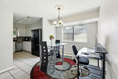 9810 Bayou Woods Drive, Baytown, TX 77521 - Photo 3