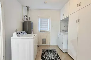 9507 Meadowbriar Ln, Houston, TX 77063 - Photo 33