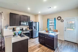 13247 Montane Manor Ln, Houston, TX 77044 - Photo 5