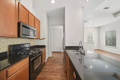 4036 Center Street, Houston, TX 77007 - Photo 11