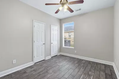 113 Raven Knoll Court, League City, TX 77573 - Photo 23
