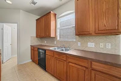 9315 Dewmont Lane, Houston, TX 77070 - Photo 9