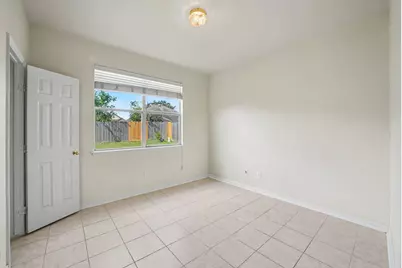 9315 Dewmont Lane, Houston, TX 77070 - Photo 13