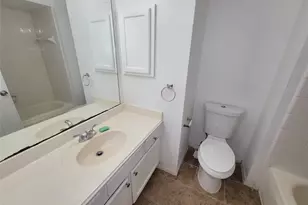 16807 Sussex Dr, Houston, TX 77083 - Photo 9