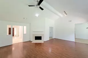 16807 Sussex Dr, Houston, TX 77083 - Photo 15