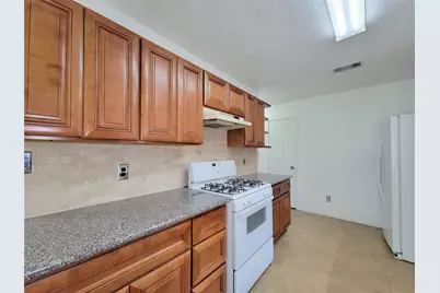 16807 Sussex Drive, Houston, TX 77083 - Photo 23