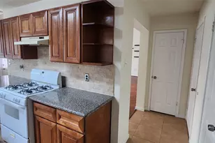 16807 Sussex Dr, Houston, TX 77083 - Photo 13