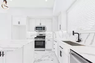 3413 Daphne St, Houston, TX 77021 - Photo 13