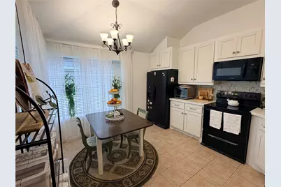 8602 Lazy Brook Lane, La Porte, TX 77571 - Photo 7