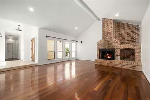 14122 Langbourne Dr, Houston, TX 77077 - Photo 9