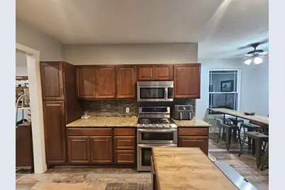 409 Perkins Avenue, League City, TX 77573 - Photo 7