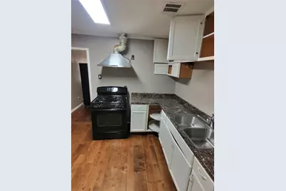 10614 Chadwick Street, Houston, TX 77029 - Photo 5