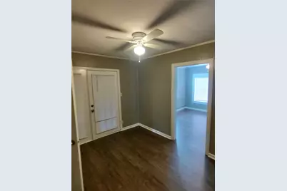 10614 Chadwick Street, Houston, TX 77029 - Photo 9