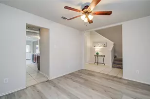 15103 Petal Rose Ct, Cypress, TX 77433 - Photo 5