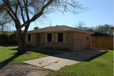 4710 Pine Street, Seabrook, TX 77586 - Photo 3