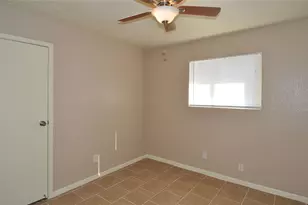 4710 Pine St, Seabrook, TX 77586 - Photo 13