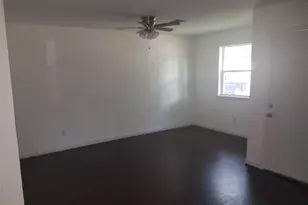 5234 Ripplebrook Dr, Houston, TX 77045 - Photo 13