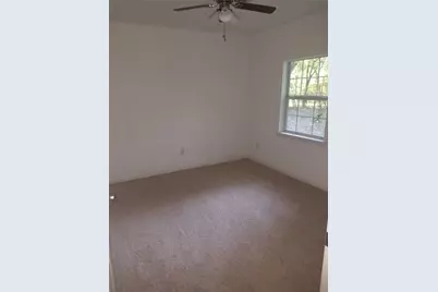 5234 Ripplebrook Drive, Houston, TX 77045 - Photo 11