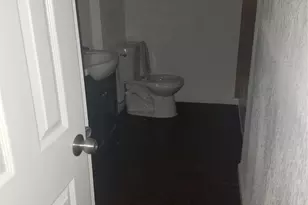 5234 Ripplebrook Dr, Houston, TX 77045 - Photo 9