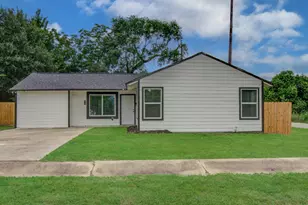 7713 St Lo Rd, Houston, TX 77033 - Photo 29