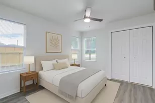 7713 St Lo Rd, Houston, TX 77033 - Photo 9