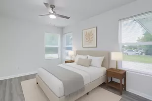 7713 St Lo Rd, Houston, TX 77033 - Photo 15