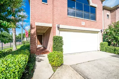 3702 Omeara Drive, Houston, TX 77025 - Photo 3