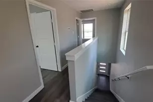 9806 Fillmore St, Houston, TX 77029 - Photo 7