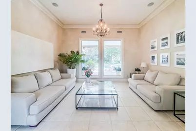 38 E Thymewood Place, The Woodlands, TX 77382 - Photo 7