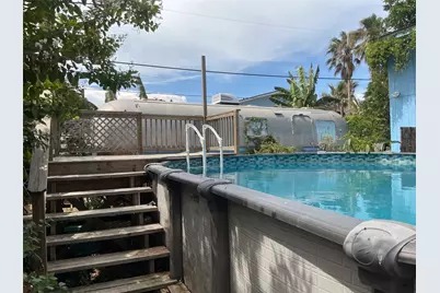 910 Avenue L, Galveston, TX 77550 - Photo 19